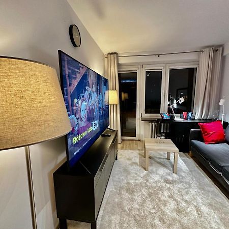 Decor 3 Metro Fast Wifi 1Gbs 80'Tv Hbo Disney Appletv Warsawa Bagian luar foto